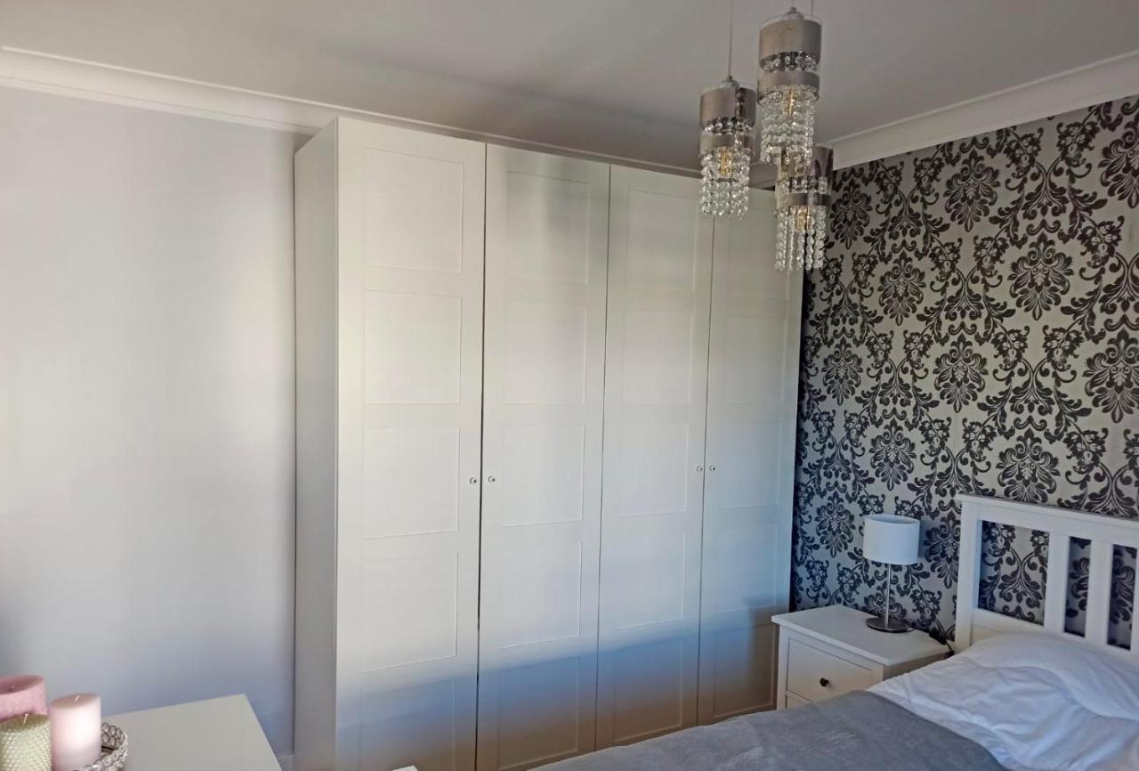 Appartamento Celebryta - Apartament Ustronie Morskie Esterno foto