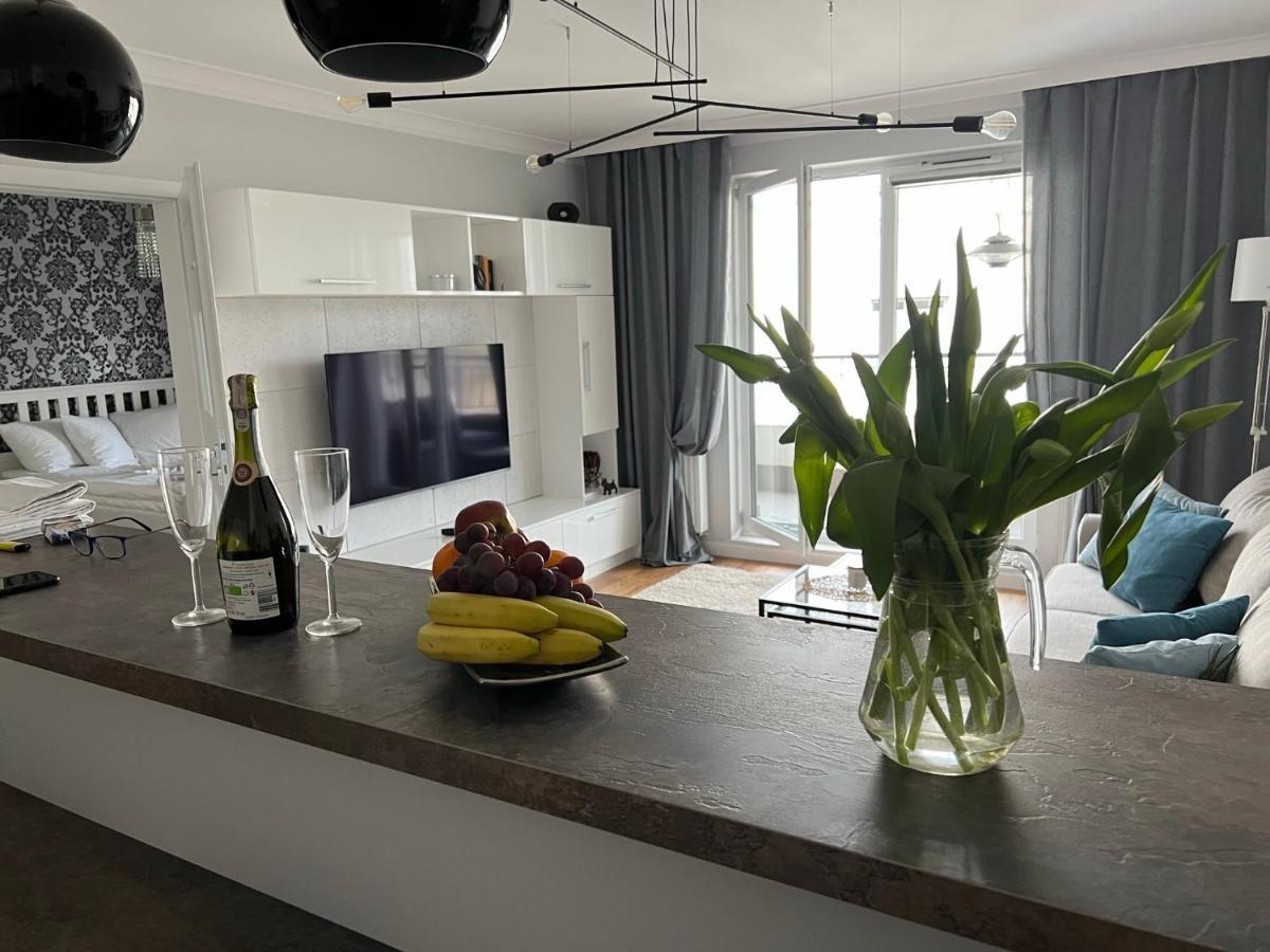 Appartamento Celebryta - Apartament Ustronie Morskie Esterno foto